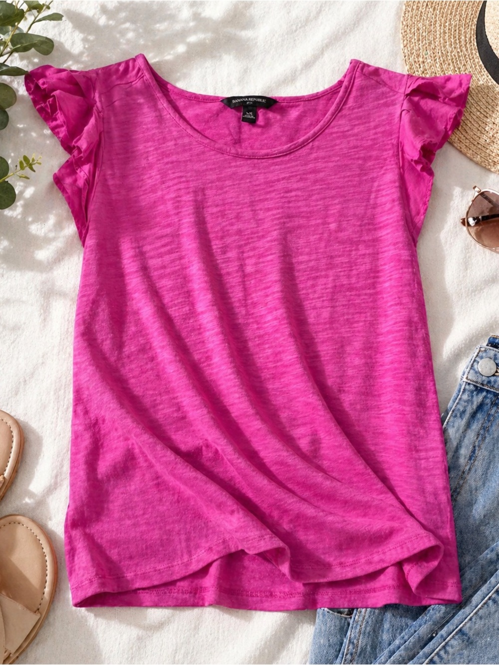 Banana Republic Bright Pink Ruffle Flutter Sleeve Top XS Lightweight Summer